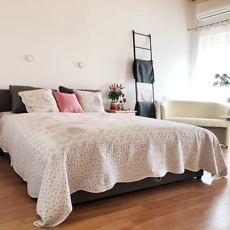 Balaton Apartman Paloznak Eksteriør billede